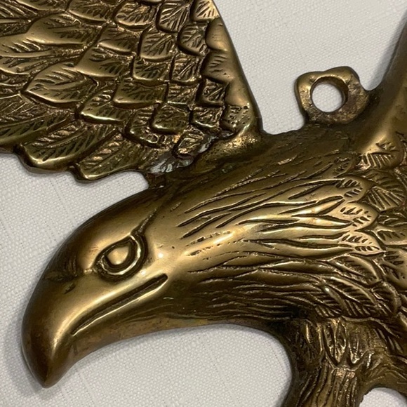 Brass Flying Eagle Wall Plaque 13” Wingspan Vintage - Picture 6 of 6